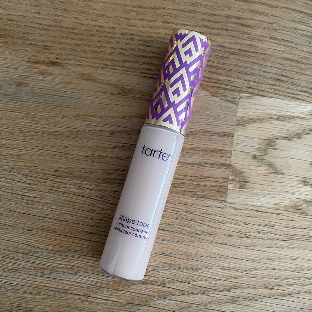 NWOT Tarte Shape Tape Concealer 8B Porcelain Beige